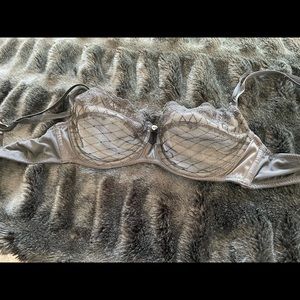 Blush bra